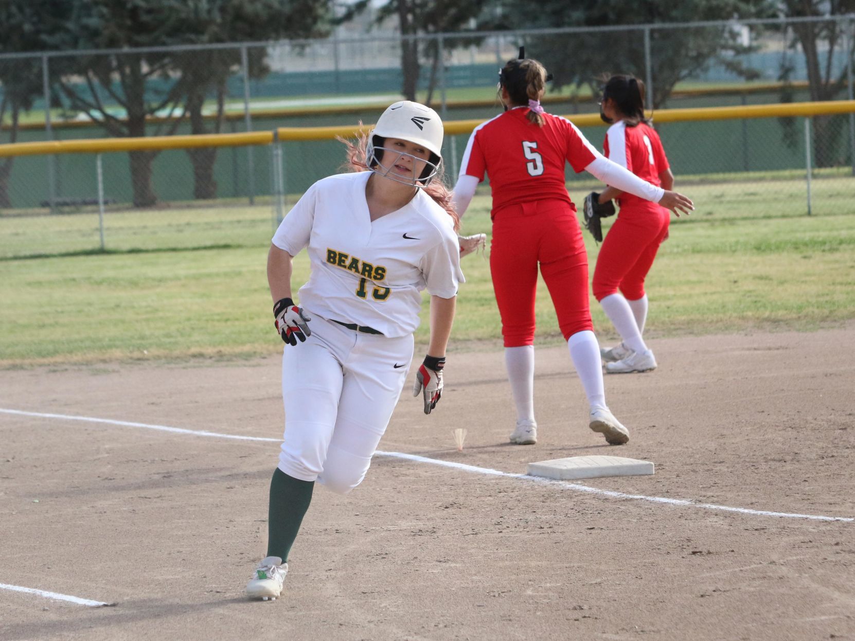 Randall’s 3-run homer propels Golden Bears in fourth inning